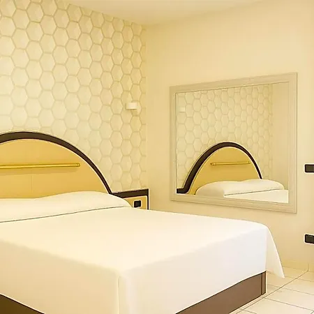 Sechi Hotel 3*